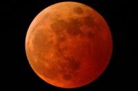 Inilah Doa dan Dzikir yang Dianjurkan Saat Gerhana Bulan Total