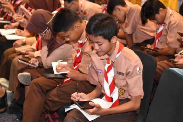 Ratusan Siswa di Surabaya Ikuti Simulasi TKA, Apa Kata Mereka?