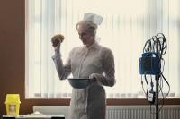 Rekap Wednesday S2E5 `Hyde and Woe Seek`: Kepala Sekolah Weems Jadi Pemandu Roh Baru