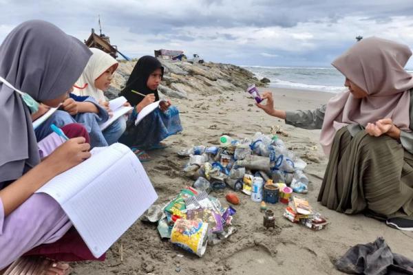 HAI 2025, Kemdikdasmen Kolaborasi Entaskan Buta Aksara