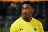 Tinggalkan Yunani, Martial Bakal Gabung Sergio Ramos di Meksiko