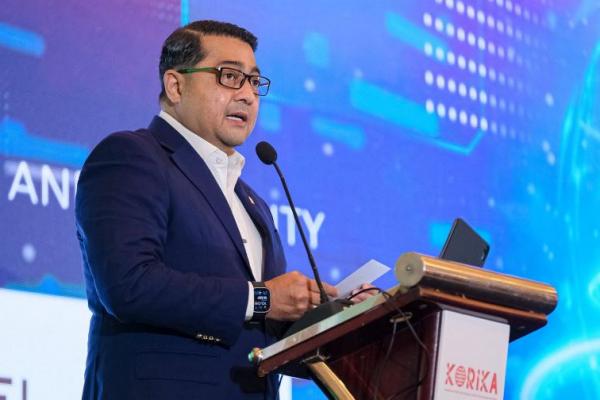 Menteri Ekraf: AI Kolaborator, Kreativitas Manusia Tetap Jadi Pusat Ekonomi Kreatif