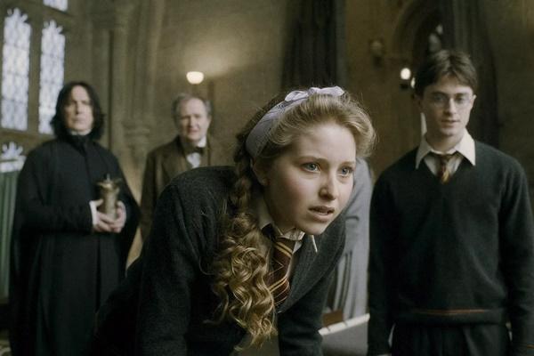 Punya Akun OnlyFans, Aktris Jessie Cave Dilarang Hadiri Konvensi Penggemar Harry Potter