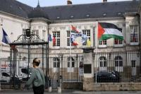 Perintah Kemendagri Prancis Menurunkan Bendera Palestina Bertentangan dengan Macron
