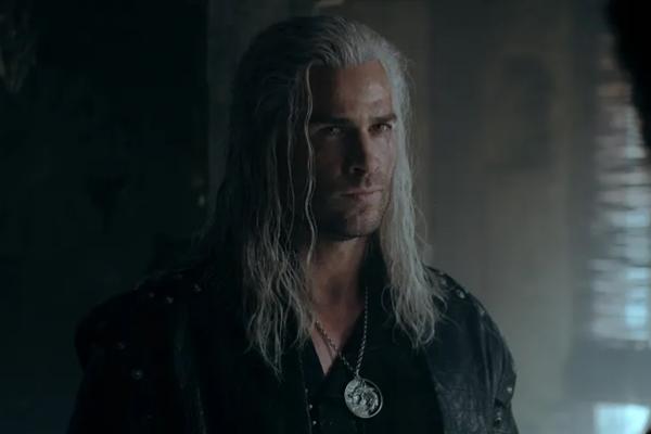 Ambil Peran Henry Cavill di The Witcher, Liam Hemsworth Matikan Media Sosial