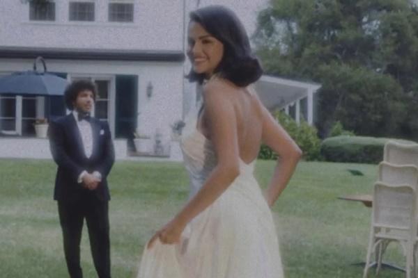 Dari Hubungan Toksik dengan Justin Bieber, Selena Gomez Akhirnya Bahagia Bersama Benny Blanco
