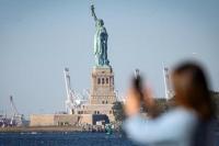 Pemerintahan Trump Bekukan $18 Miliar untuk New York, Markas Petinggi Demokrat