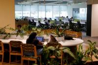 Pembatasan Visa Trump Dorong Perusahaan AS Alihkan Pekerjaan ke India