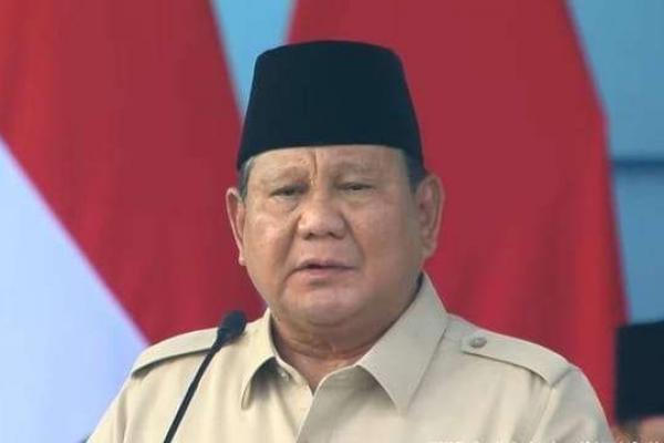 Prabowo Ingatkan TNI Terus Ikuti Perkembangan Teknologi: Organisasi Usang Diganti!