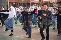 Tak Cuma Cerdas, Mendikdasmen Sebut Generasi Muda Mesti Berkarakter Luhur