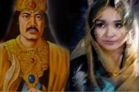 Kisah Prabu Siliwangi Kepincut Santri Putri Cantik sedang Baca Al-Quran