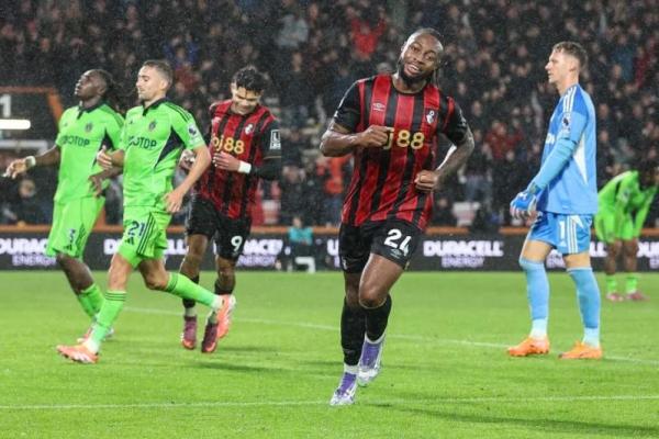 Bournemouth Tutup Peluang Hengkang bagi Semenyo dan Iraola