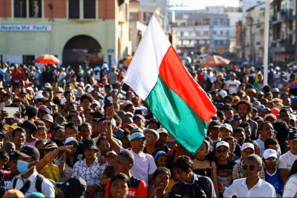 GenZ-Militer Makin Tegang Usai Presiden Madagaskar Bubarkan Majelis