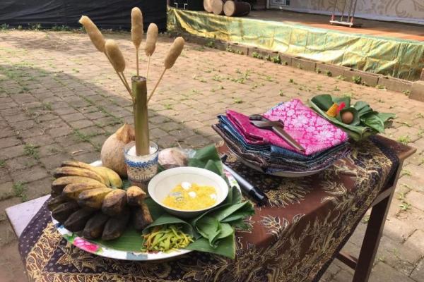 Tradisi Lawas Buka Festival Budaya Loloan 2025