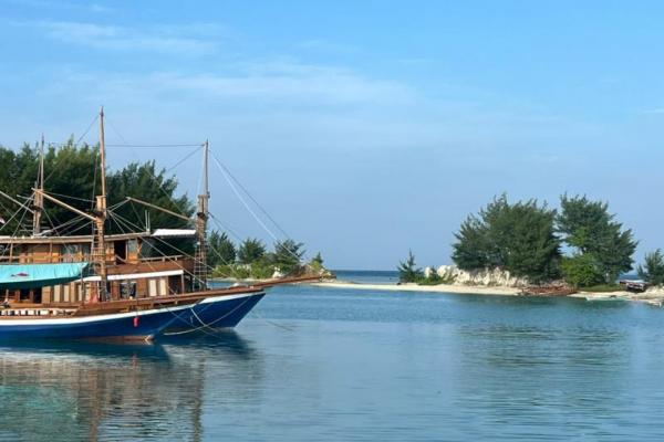 Enggak Perlu Terbang Jauh, Jakarta Punya Labuan Bajo Sendiri!
