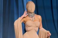 Tiru Penampilan Kanye West, Kim Kardashian Disebut Rindu Mantan Suaminya