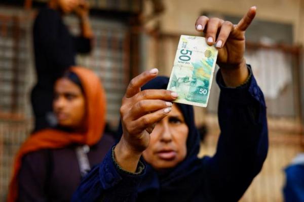 Perang Munculkan Para Pencari Keuntungan, Gaza Kehabisan Uang Tunai