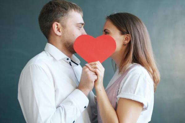 Sederet Tips Menyampaikan Perasaan Anti Drama