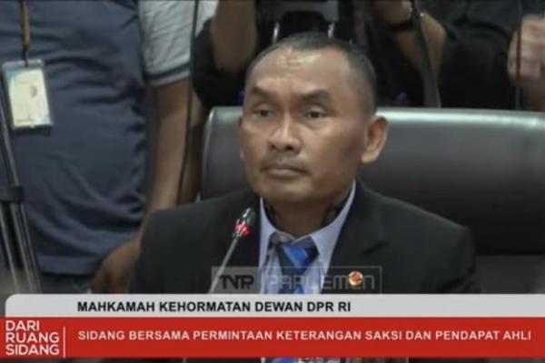 Catat, Aksi Joget Anggota DPR Bukan Karena Kenaikan Tunjangan!