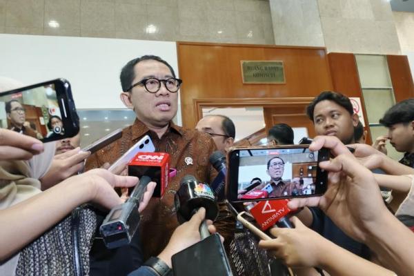 Industri Baja Tertekan, Wamenperin Ungkap Penyebabnya