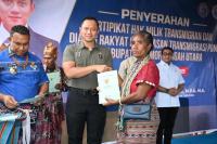 25 Tahun Menanti, Transmigran Ponu di NTT Akhirnya Terima SHM