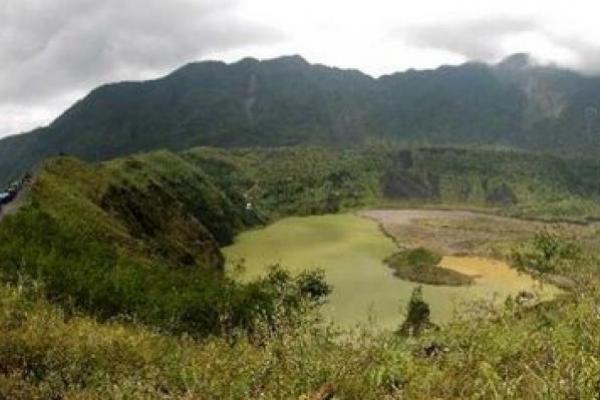 Tiga Gunung di Jawa Barat yang Penuh Cerita Mistis