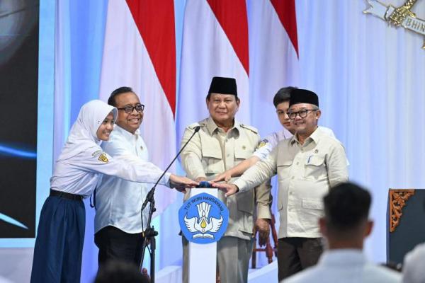 Bantuan IFP Sukses, Prabowo Kini Luncurkan Program Digitalisasi