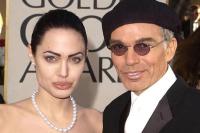 Billy Bob Thornton Kenang Hal Romantis Liontin Darah dengan Angelina Jolie