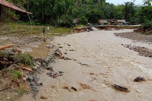 Sumatra atau Sumatera, Mana yang Benar?