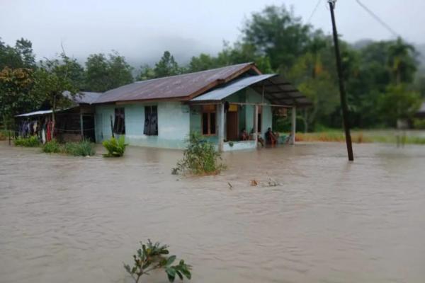 Banjir dan Longsor di Sumatera, Kemensos Salurkan Bantuan Logistik Rp2,6 M