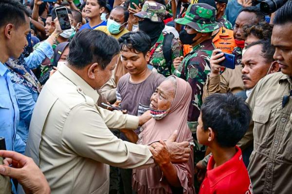 Prabowo Minta Korban Banjir Sabar: Kami Tak Punya Tongkat Nabi Musa