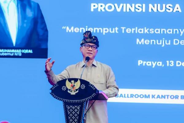 Buka Jambore PABDSI, Mendes Ajak Sukseskan MBG dan Kopdes Merah Putih