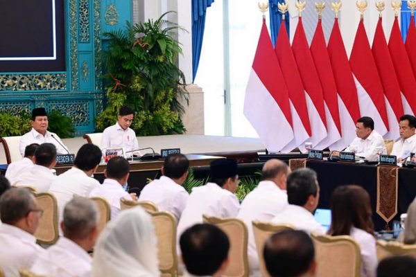 Prabowo Minta Menhut Segera Audit Perusahaan Perusak Hutan-Pemicu Bencana