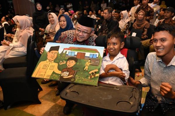 Mendikdasmen Minta Sekolah Vokasi Tak Berhenti di Skill Teknis