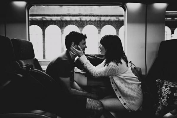 Ini Cara Atasi Pasangan yang Sedang Ngambek saat LDR