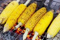 Kenali Potensi Bahaya Kesehatan di Balik Jagung dan Daging Bakar
