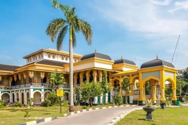 Mengenal Asal-Usul Istana Maimun, Ikon Bersejarah Kota Medan