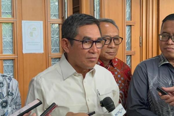 Kerry Riza Tak Bisa Doorstop, Kuasa Hukum Sebut Hak Terdakwa Dibatasi