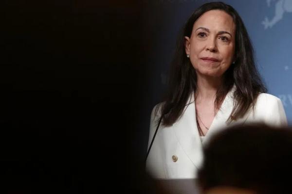 Maduro Tertangkap, Pemimpin Oposisi Ingin Pulang ke Venezuela