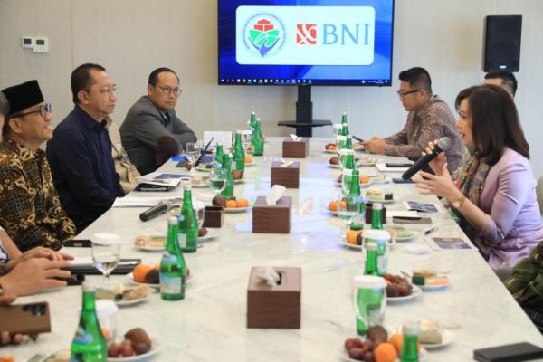 Kemendes PDT n BNI Sepakati Kerja Sama Tuntaskan Masalah Kemiskinan di Desa
