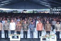 Menteri Desa dan Pembangunan Daerah Tertinggal (Mendes PDT) Yandri Susanto memimpin Deklarasi Boyolali pada puncak Hari Desa Nasional (HDN) Tahun 2026, di Desa Butuh, Kecamatan Mojosongo, Kabupaten Boyolali, Provinsi Jawa Tengah, Kamis (Foto: Humas Kemendes PDT)