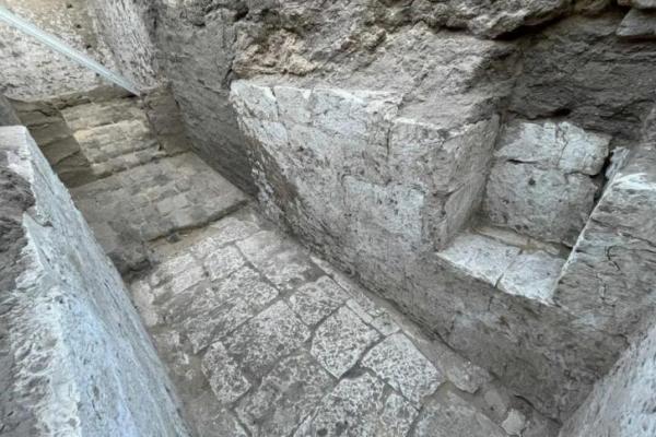 Arkeolog Ungkap Makam Raja Dinasti "Hantu" Berusia 3.600 Tahun di Mesir