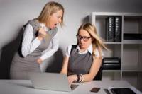 Strategi Jitu Menghadapi Rekan Kerja Otoriter