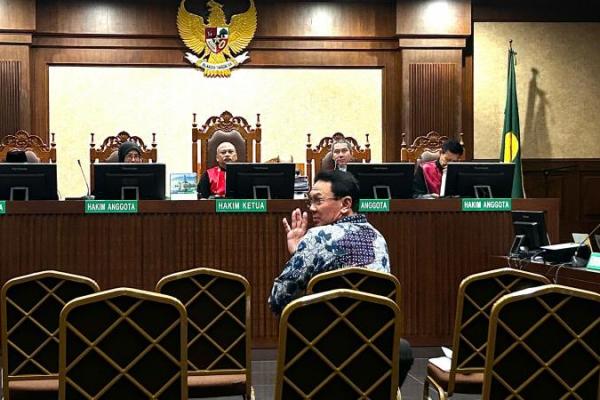 Ahok Tegaskan Tak Ada Temuan BPK soal Sewa Kapal dan Terminal BBM