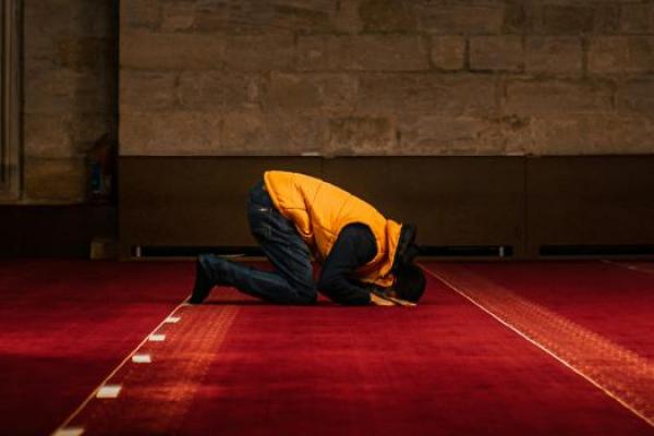 Tata Cara Salat Sunnah Malam Nisfu Syaban, Yuk Amalkan