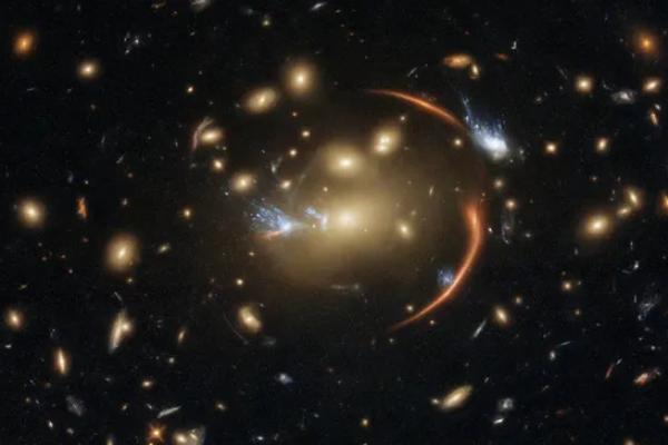 Studi Gravitasi Baru Guncang Teori Materi Gelap, "Fuzzy" Lebih Menjanjikan?