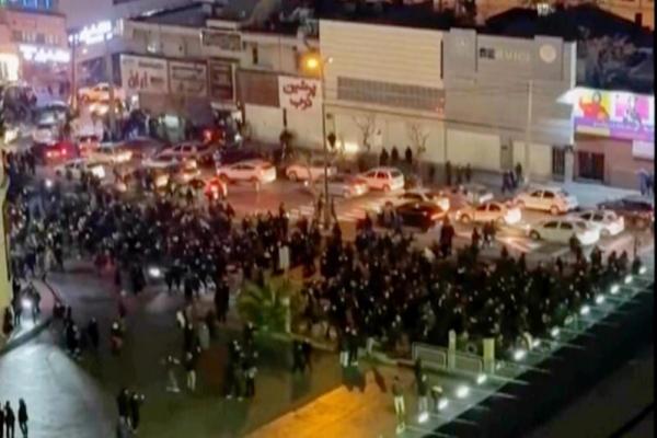 Iran Gelar Operasi Senyap Penangkapan Massal Demonstran