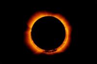 Gerhana Matahari Cincin Api (Foto: Space via Business Insider)