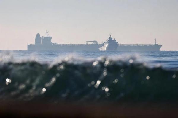 Prancis Bebaskan Tanker Rusia usai Bayar Jutaan Euro