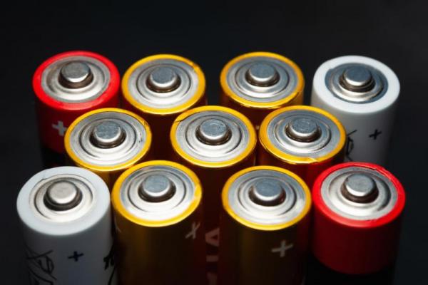 Agar Tak Keliru, Kenali Berbagai Jenis Baterai dan Fungsinya 